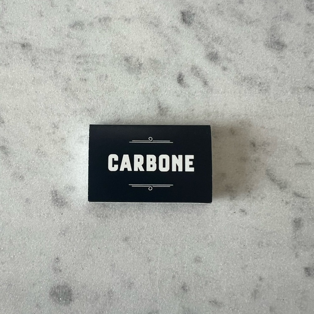 Carbone Black and White Matchbox